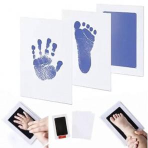 Aptel Zestaw do wykonywania odcisku rączki lub stópki dziecka, 8 cm x 12,5 cm, niebieski, 1 szt. - zdjęcie produktu