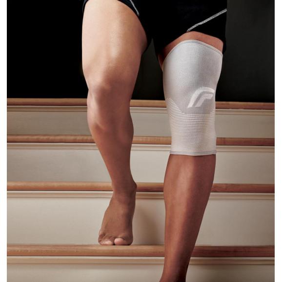 Futuro Comfort Stabilizator kolana, rozmiar M, 1 szt. Futuro Comfort Stabilizator kolana, rozmiar M, 1 szt. - zdjęcie produktu