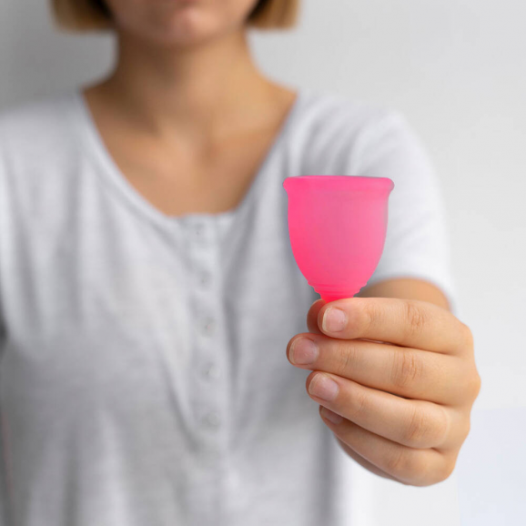 Pink Kubeczek Menstruacyjny rozmiar S – 1 szt. - zdjęcie produktu