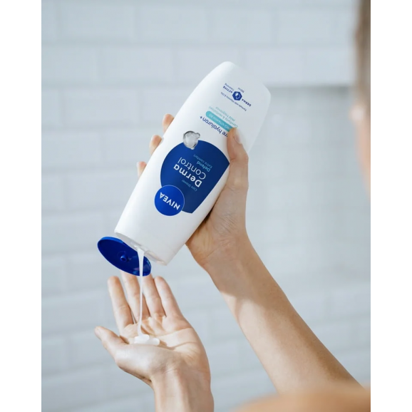 Nivea Derma Control Defend Żel pod prysznic, 500 ml - zdjęcie produktu