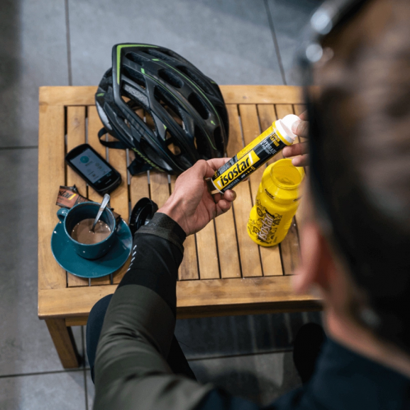 Isostar PowerTabs Napój izotoniczny, smak cytrynowy, tabletki musujące, 10 szt. - zdjęcie produktu