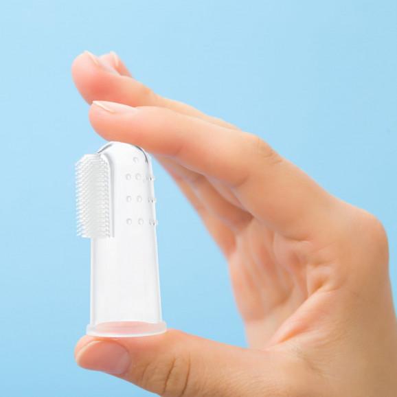 Bocioland – silikonowa szczoteczka/masażer na palec z etui (3m+) - zdjęcie produktu