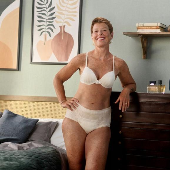 TENA Lady Pants Plus Creme M – bielizna chłonna (30 sztuk) - zdjęcie produktu