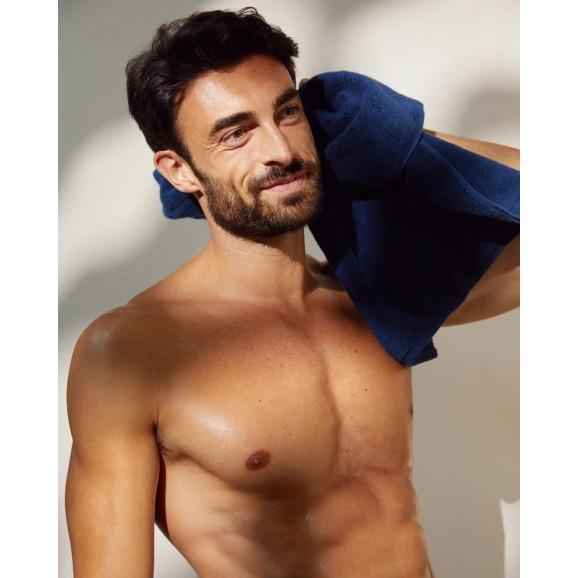 Nivea Men Strong Power Szampon dla mężczyzn, 500ml Nivea Men Strong Power Szampon dla mężczyzn, 500ml - zdjęcie produktu