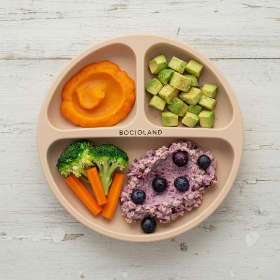 Talerzyk silikonowy z podziałką i przyssawkami (beżowy) Bocioland, 1 szt. - zdjęcie produktu