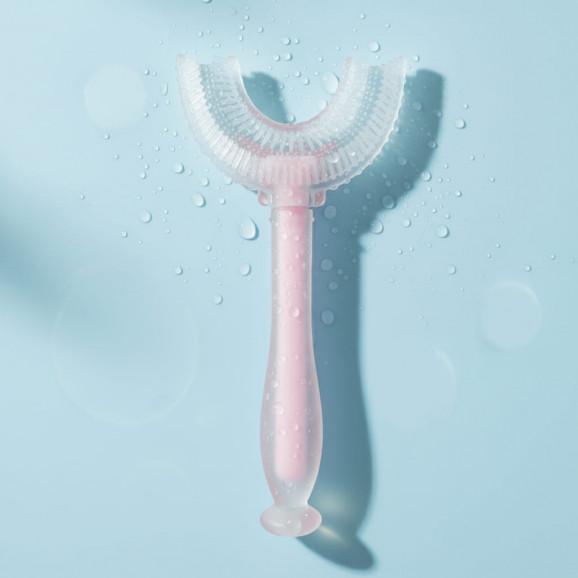 Silikonowa szczoteczka do zębów dla dzieci w kształcie U (różowa) Bocioland Silikonowa szczoteczka do zębów dla dzieci w kształcie U (różowa) Bocioland - zdjęcie produktu