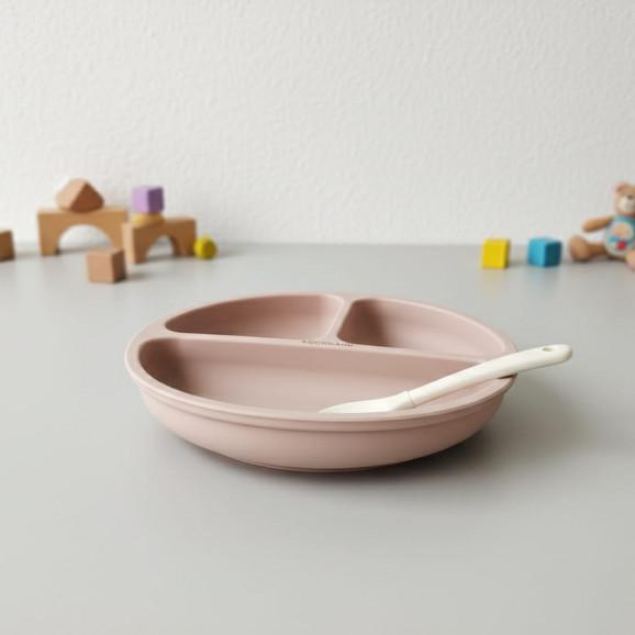 Talerzyk silikonowy z podziałką i przyssawkami (różowy) Bocioland, 1 szt. Talerzyk silikonowy z podziałką i przyssawkami (różowy) Bocioland, 1 szt. - zdjęcie produktu