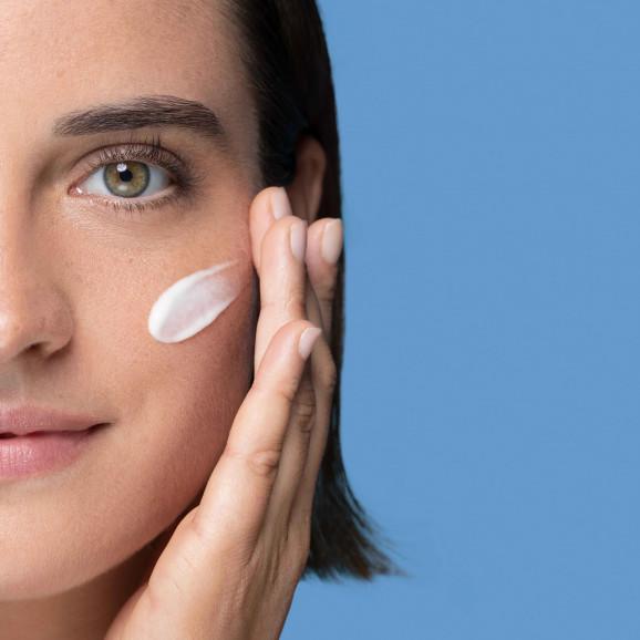La Roche-Posay Pure Vitamin C Light – krem wypełniający zmarszczki (40 ml) La Roche-Posay Pure Vitamin C Light – krem wypełniający zmarszczki (40 ml) - zdjęcie produktu