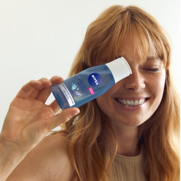 NIVEA FACE CARE Płyn do demakijażu oczu EXTRA DELIKATNY, 125 ml - zdjęcie produktu