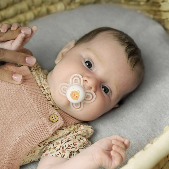 MAM Smoczek uspokajający, silikonowy, ortodontyczny Perfect 0+ Unisex - zdjęcie produktu