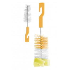 Bocioland Szczotka do butelek i smoczków z gąbką pomarańczowa – zestaw 2 sztuki - zdjęcie produktu