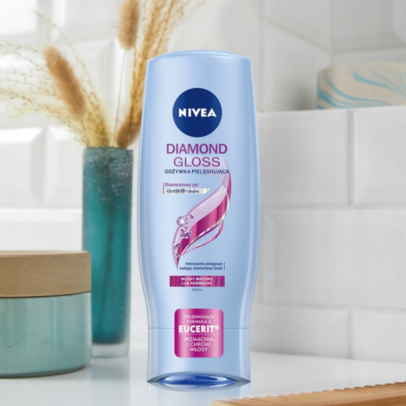 NIVEA Diamond Gloss Łagodna Odżywka do Włosów diamentowy blask 200 ml NIVEA Diamond Gloss Łagodna Odżywka do Włosów diamentowy blask 200 ml - zdjęcie produktu