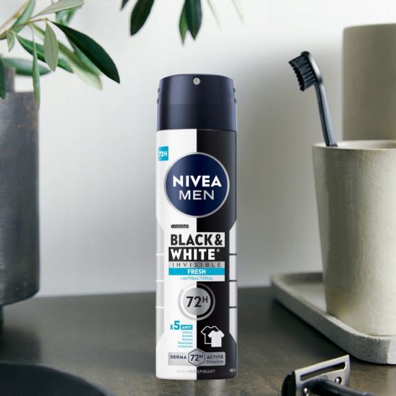 NIVEA MEN Black & White Invisible Fresh 72H antyperspirant w sprayu dla mężczyzn 150 ml NIVEA MEN Black & White Invisible Fresh 72H antyperspirant w sprayu dla mężczyzn 150 ml - zdjęcie produktu