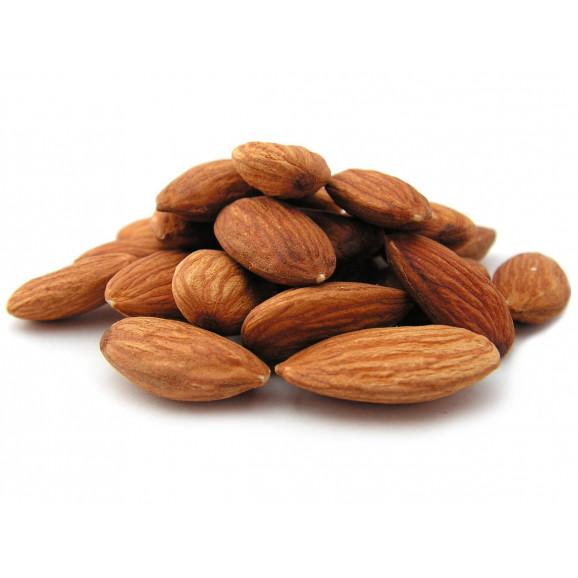 Palmolive Naturals Almond Milk – żel pod prysznic z mlekiem migdałowym i witaminą E (750 ml) - zdjęcie produktu