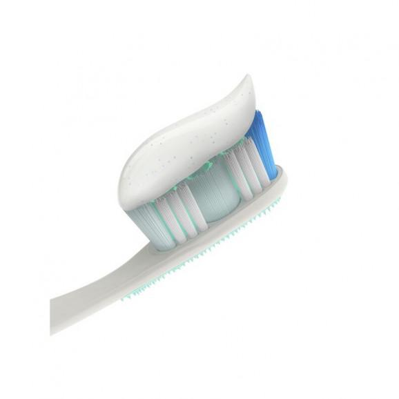 Colgate Advanced White – wybielająca pasta do zębów z fluorem (75 ml) - zdjęcie produktu